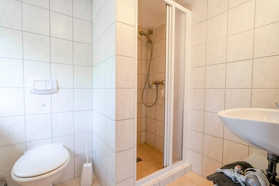 Shower, Toilet, Bathroom, hair dryier