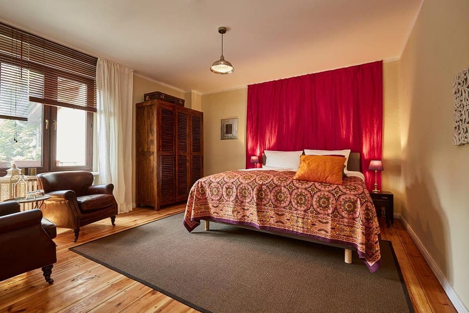 Photo of the whole room