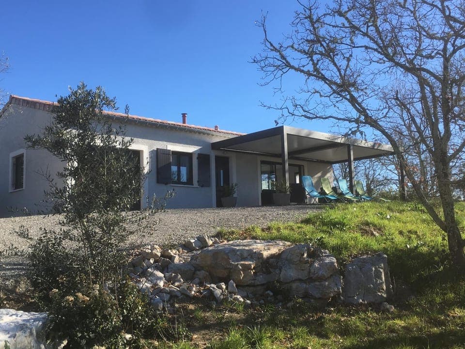 Patio, Facade/entrance, Natural landscape, Garden, Garden, Balcony/Terrace, Balcony/Terrace, Living room