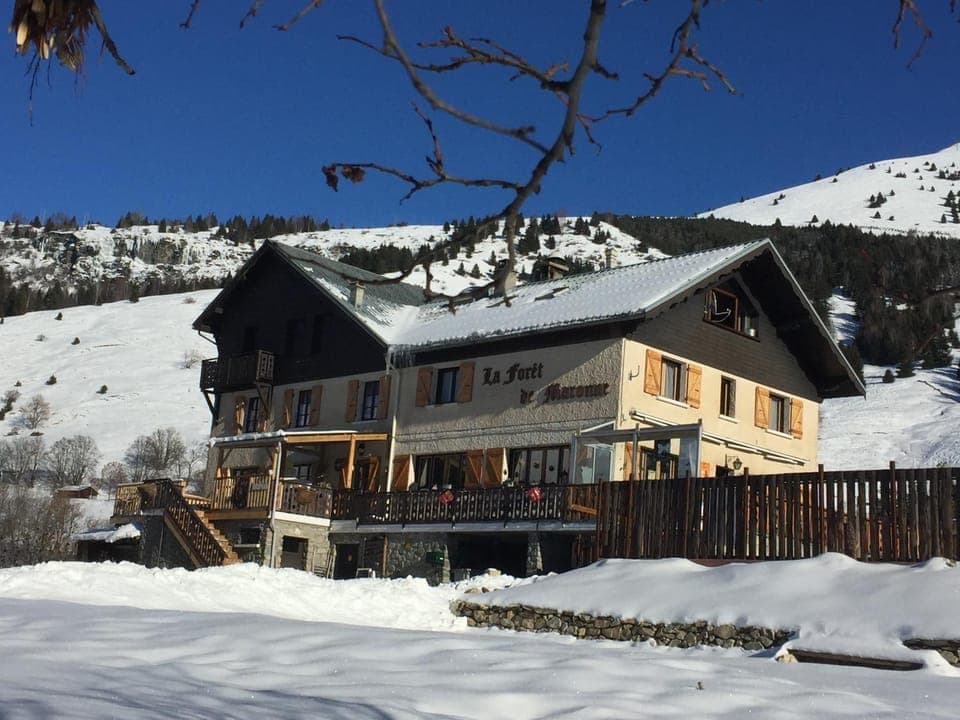 Property building, Facade/entrance, Day, Winter, Decorative detail, On site, Mountain view, Pool view