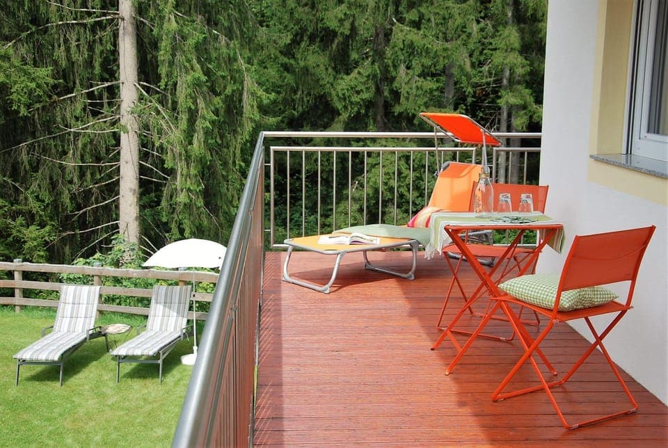 Balcony/Terrace, Mountain view