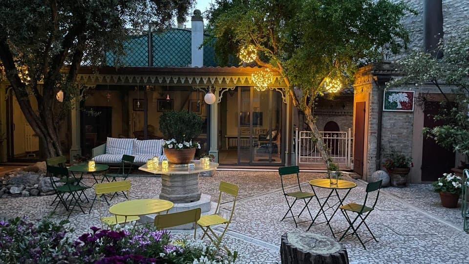 Garden view, Inner courtyard view