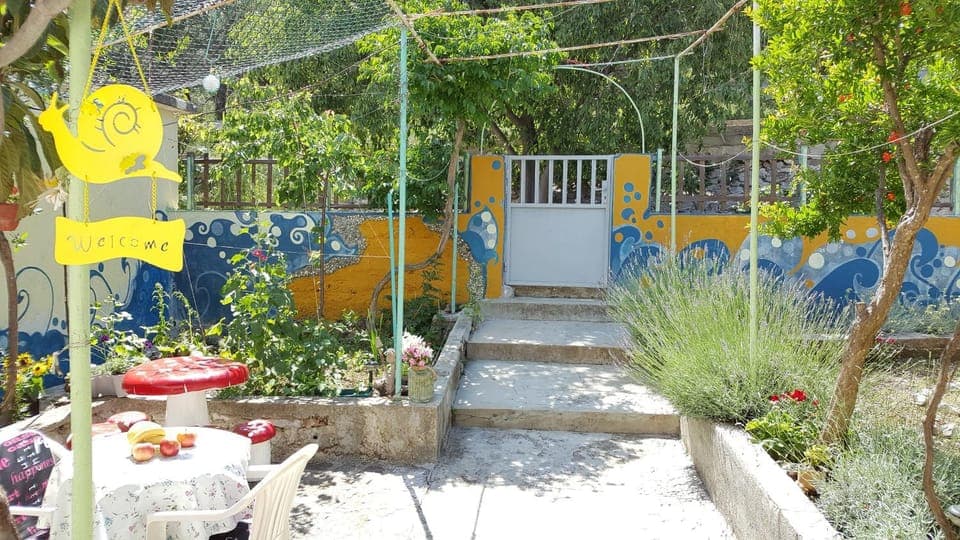 Patio, Garden, Balcony/Terrace