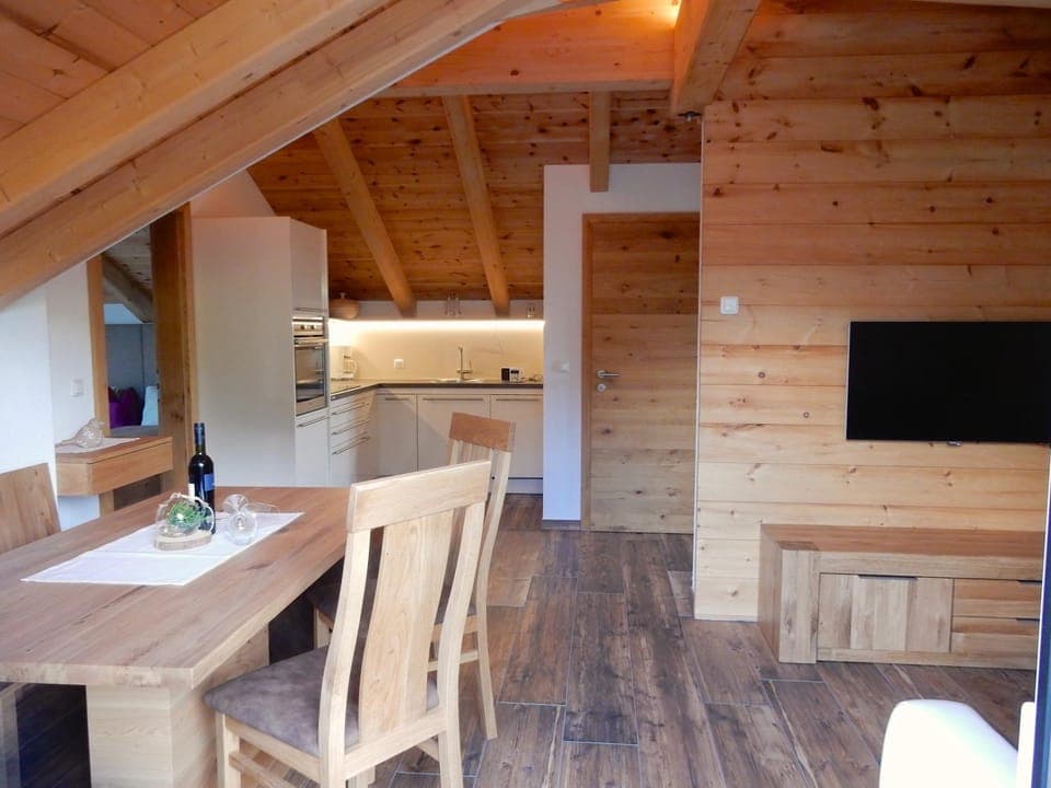 Kitchen or kitchenette, Living room, Seating area