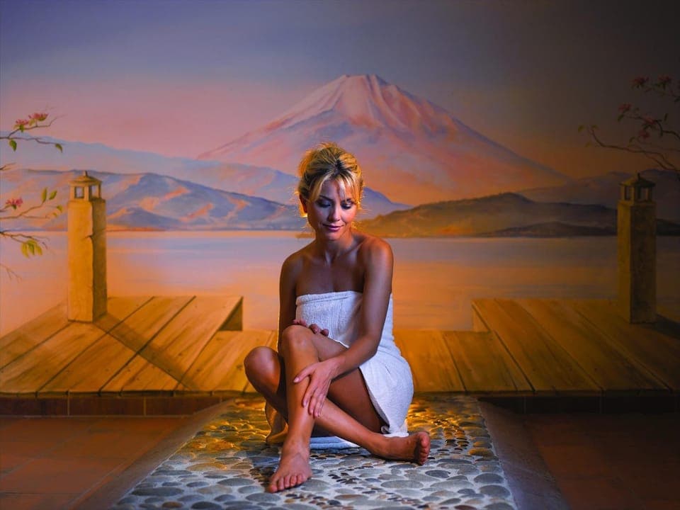 People, Spa and wellness centre/facilities