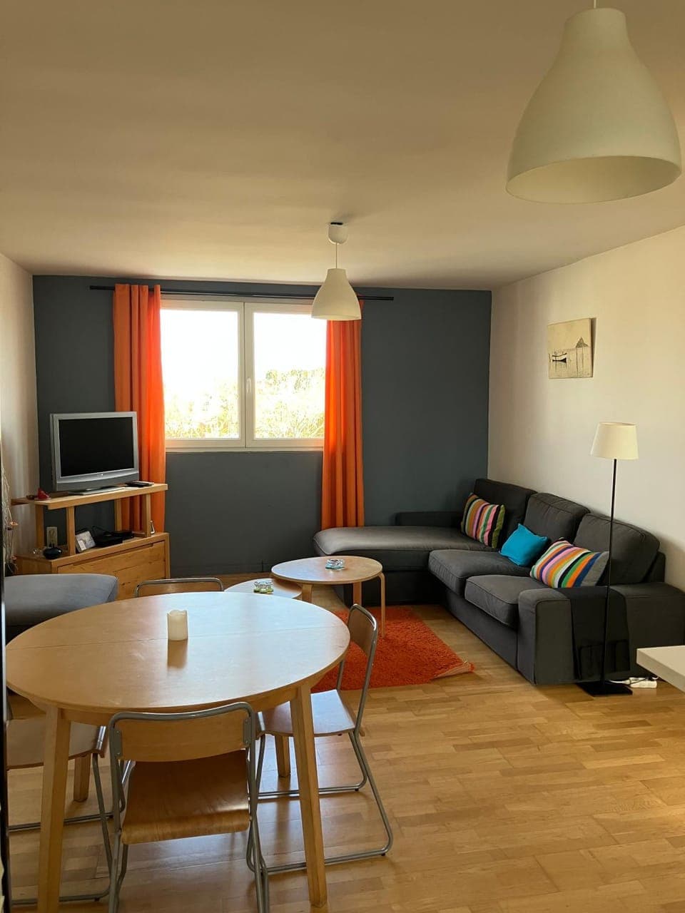 Communal lounge/ TV room, TV and multimedia, Living room, Seating area