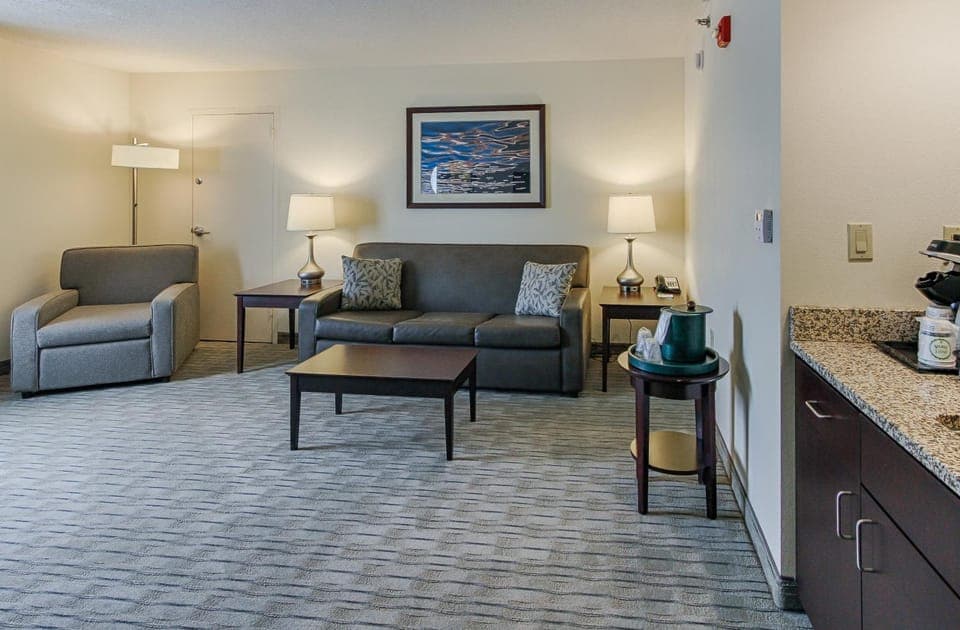 Seating area, Bedroom