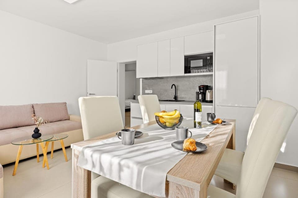 Living room, kitchen