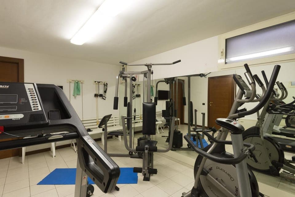 Fitness centre/facilities, Sports