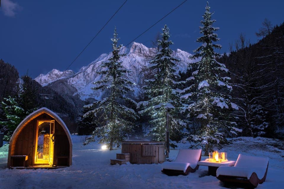 Property building, Winter