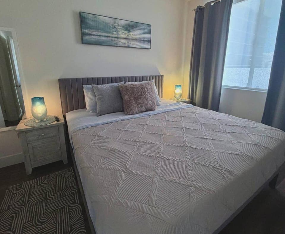 Bed, Bedroom