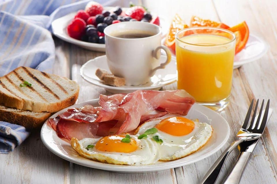 Food and drinks, Food, Breakfast, Continental breakfast