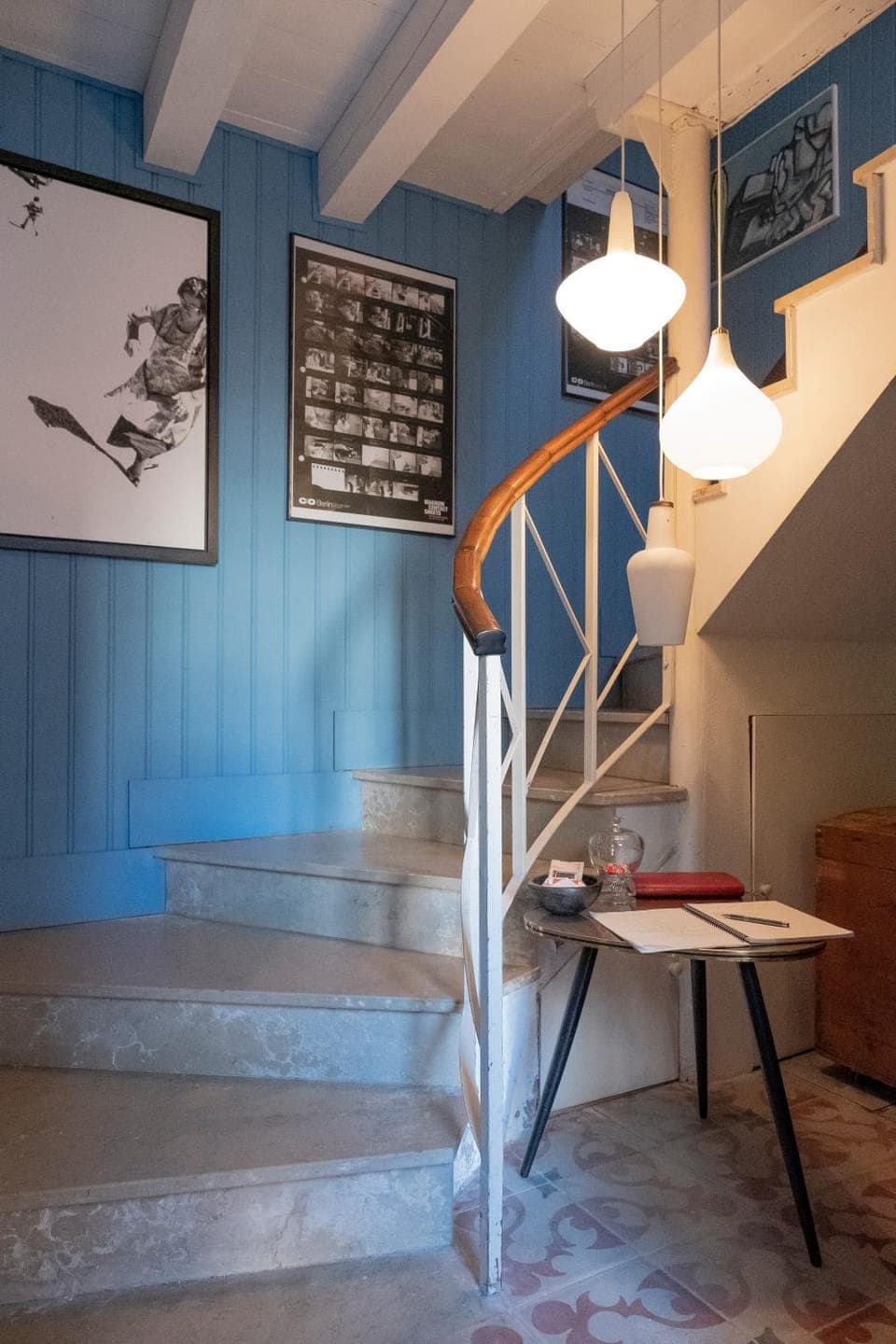 Decorative detail, Area and facilities