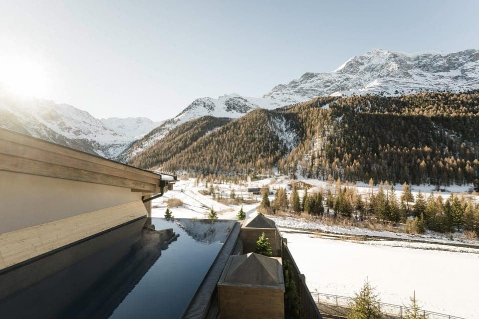 Spa and wellness centre/facilities, Swimming pool