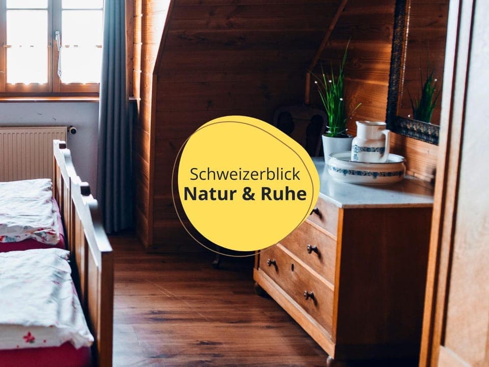 Bed, Photo of the whole room, Bedroom, Text overlay