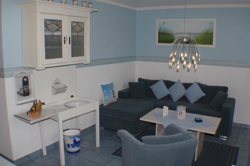 Decorative detail, Seating area