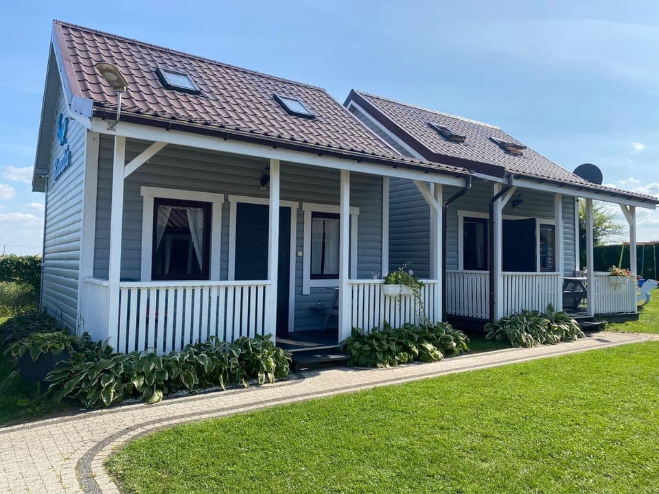 Property building, Spring, Garden view