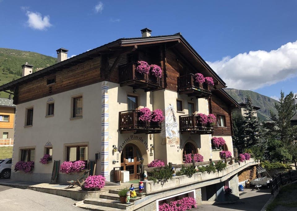 Property building, Summer
