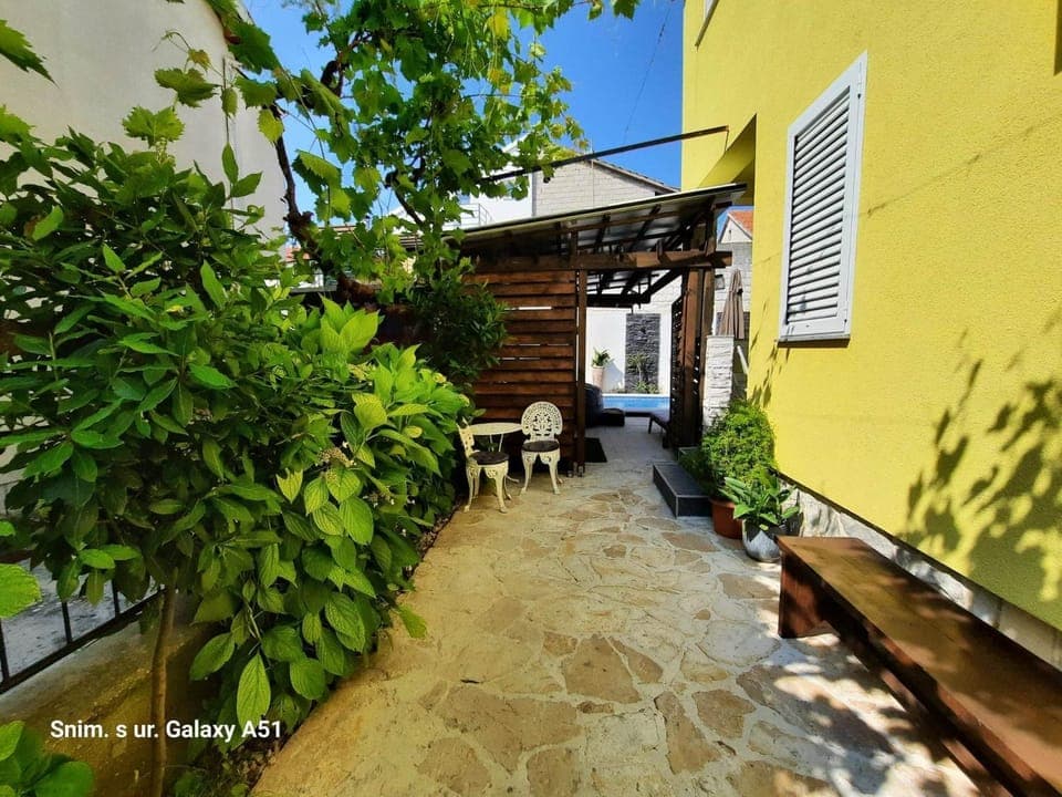 Patio, Balcony/Terrace