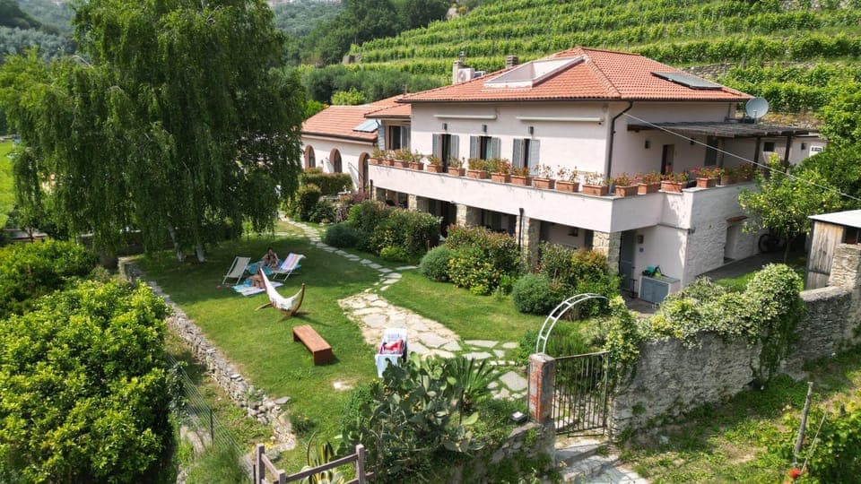 Property building, Day, Natural landscape, Bird's eye view, Garden, View (from property/room), View (from property/room), Balcony/Terrace, Garden view, Garden view, Inner courtyard view