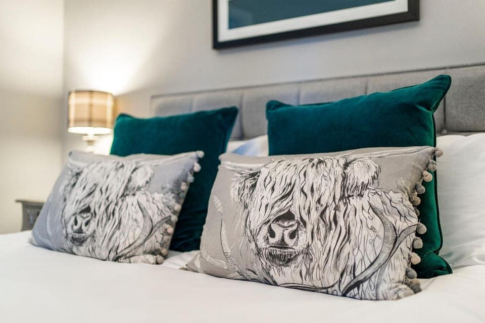 Bed, Decorative detail, Bedroom