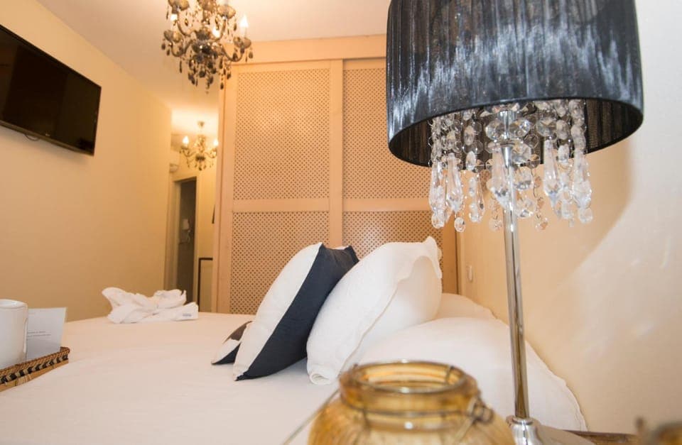 Decorative detail, Bedroom