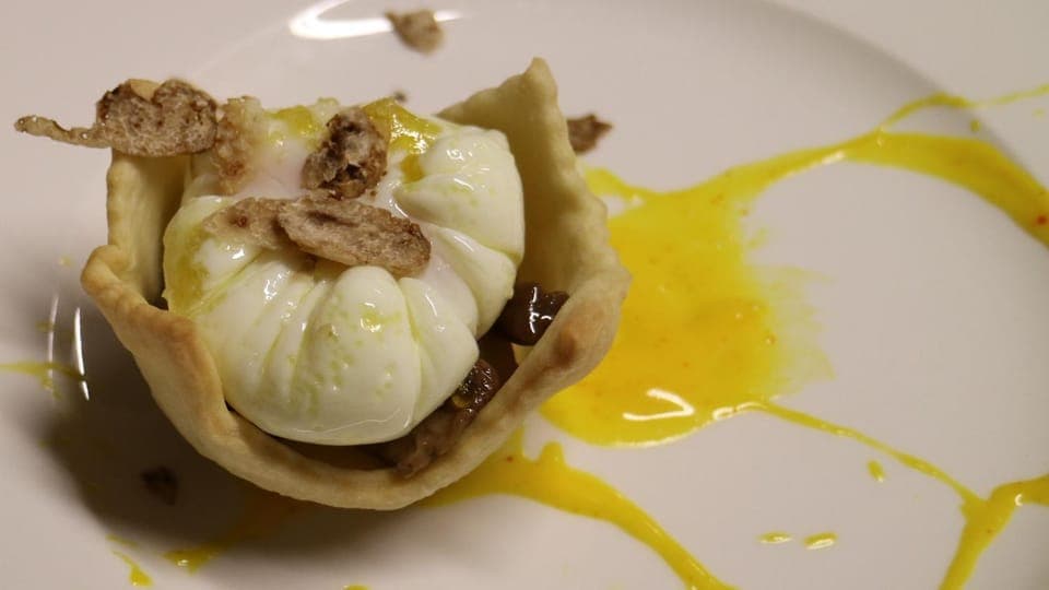 Restaurant/places to eat, Meals