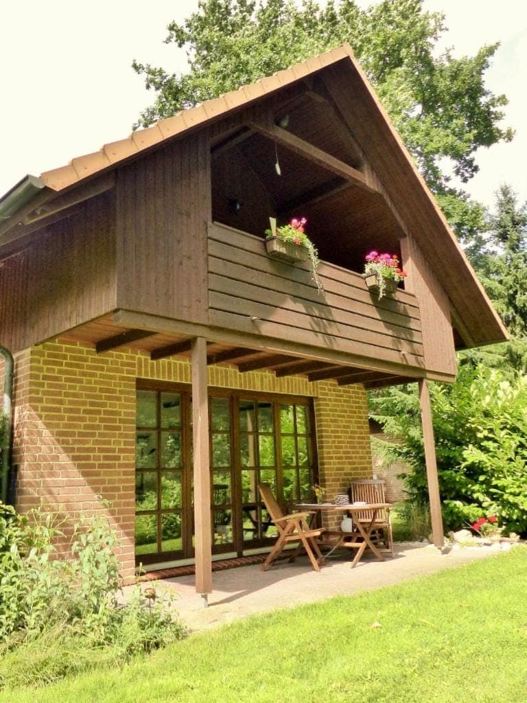 BBQ facilities, Garden, Balcony/Terrace