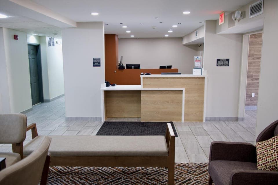 Lobby or reception, Lobby or reception