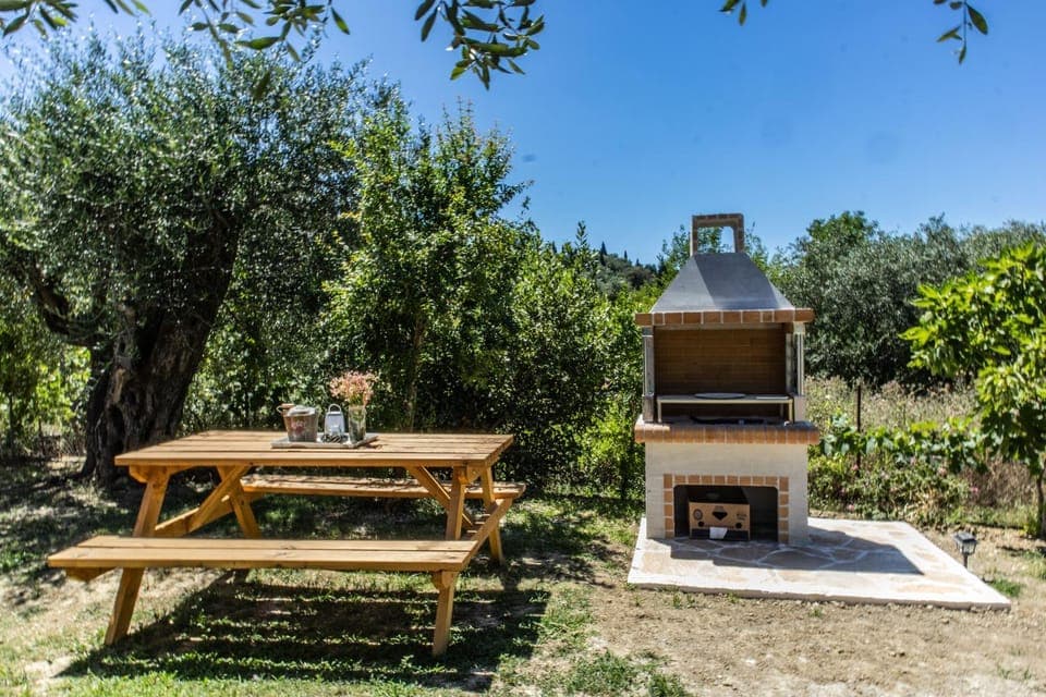 BBQ facilities, Garden, Area and facilities