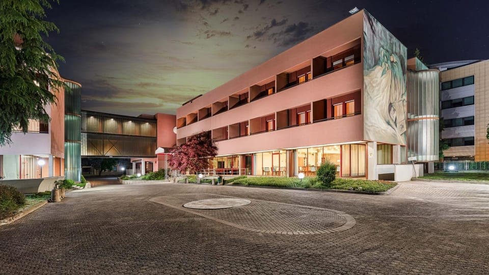 Property building, Garden