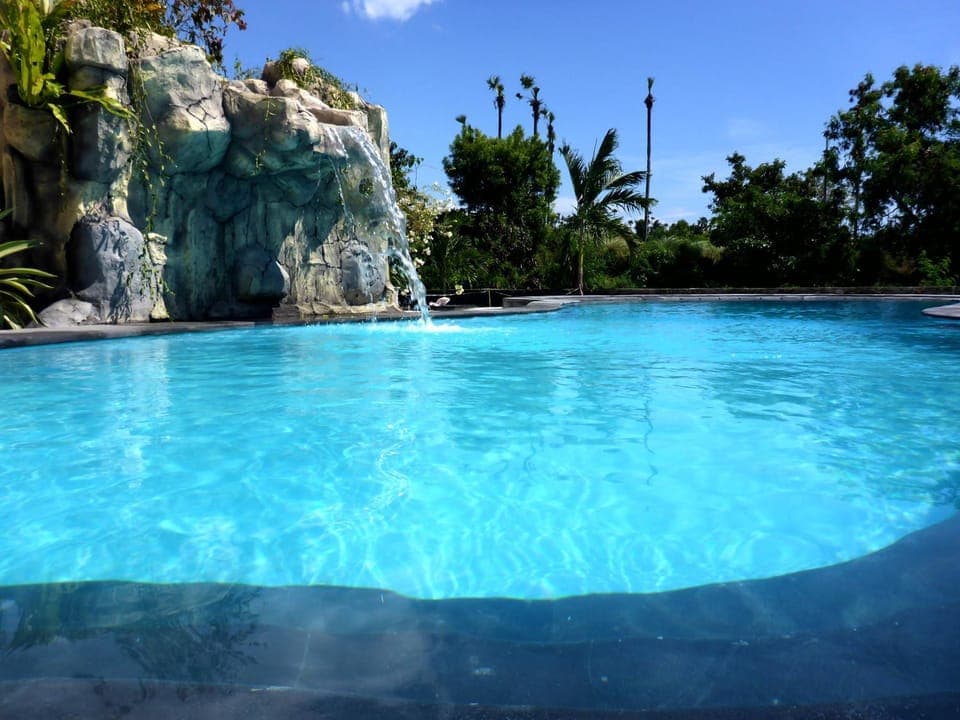 Garden, Swimming pool