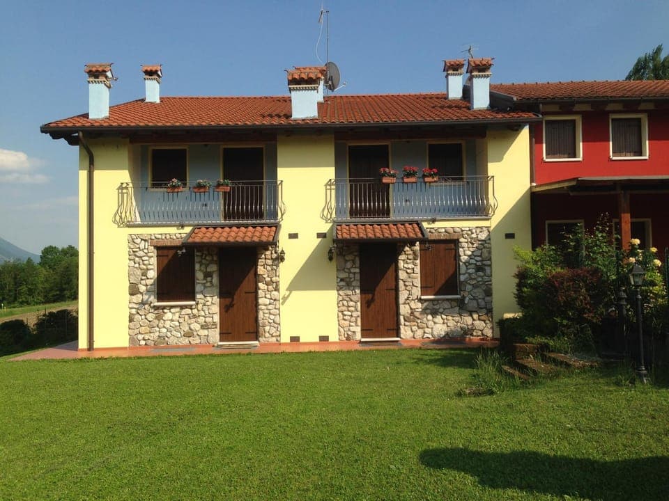 Facade/entrance, Garden view