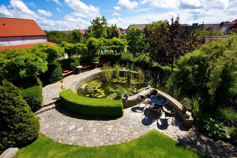 Natural landscape, On site