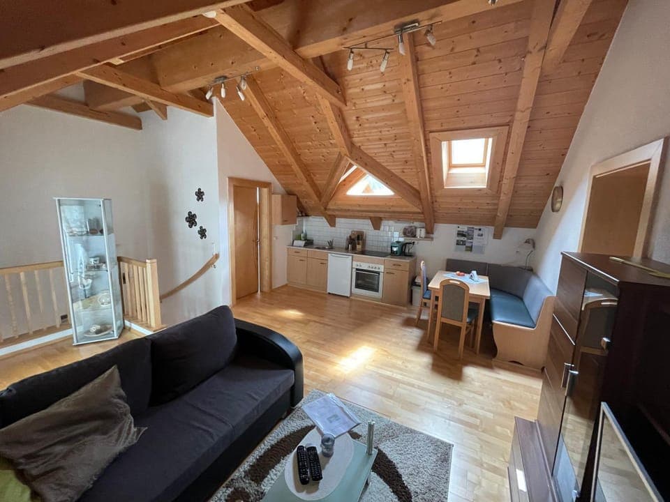 Living room, Dining area, kitchen