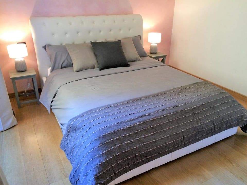 Property building, Bedroom