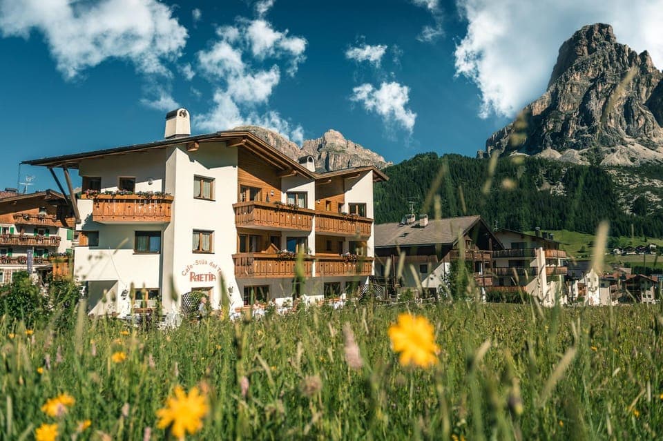 Property building, Nearby landmark, Spring, Day, Natural landscape, Mountain view