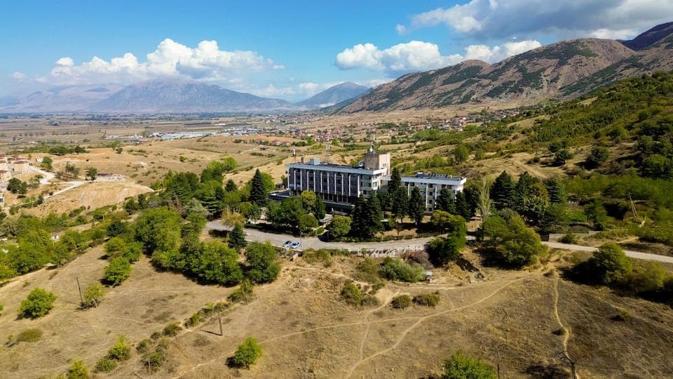 Property building, Mountain view