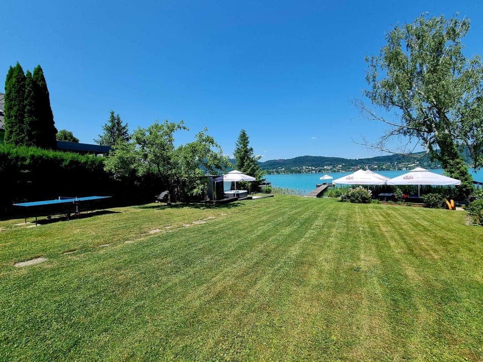 Garden, Garden view, Lake view
