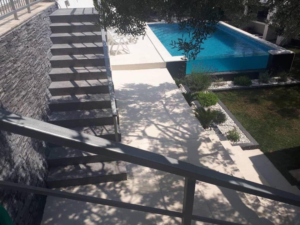 BBQ facilities, Garden, Garden view, Pool view, Swimming pool