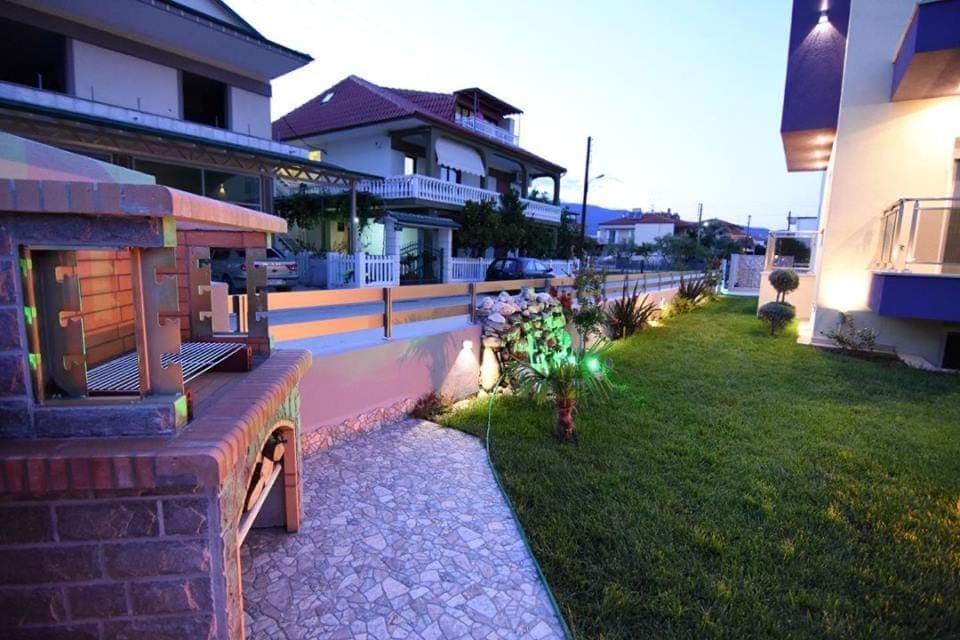 BBQ facilities, Garden