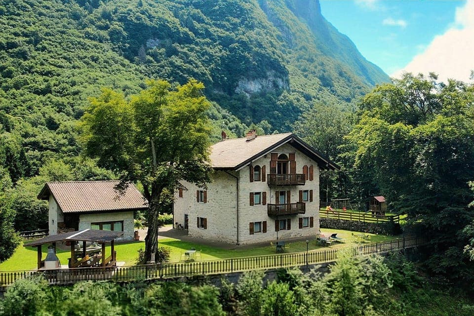 Garden, Garden view, Mountain view