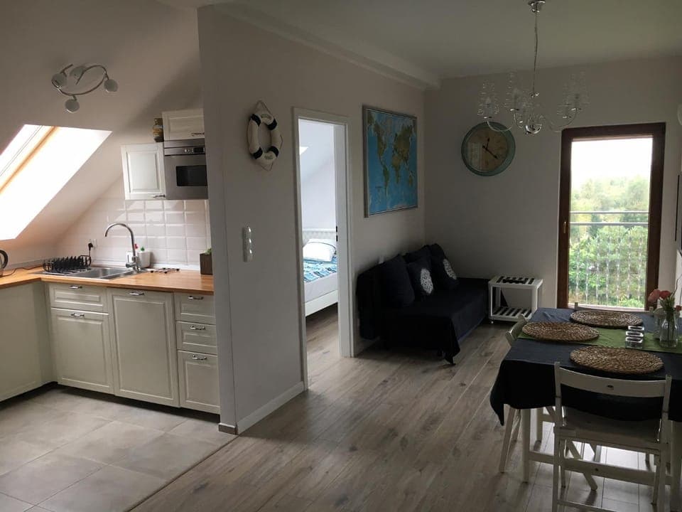 Kitchen or kitchenette, Living room