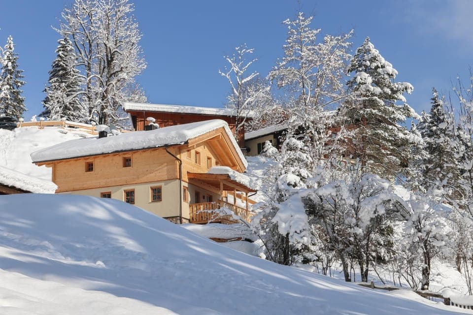 Property building, Day, Winter