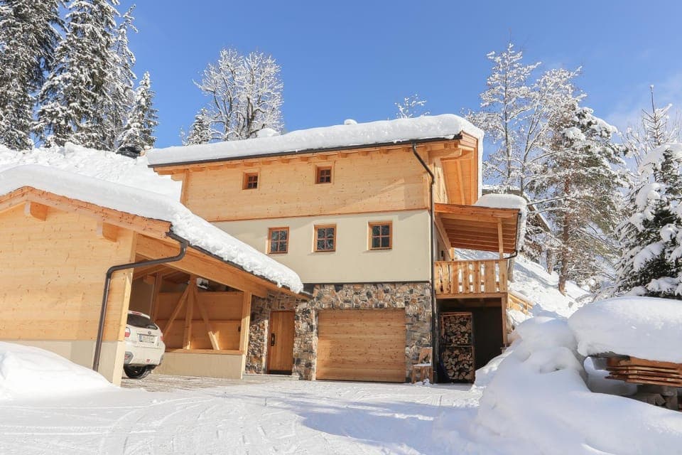 Property building, Day, Winter