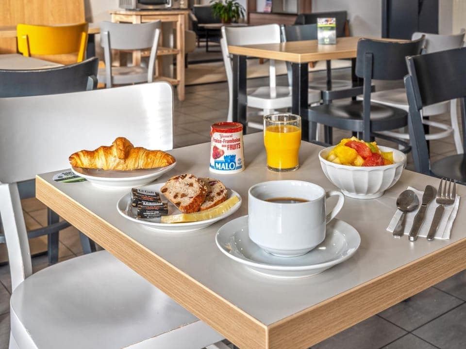 Breakfast, Breakfast