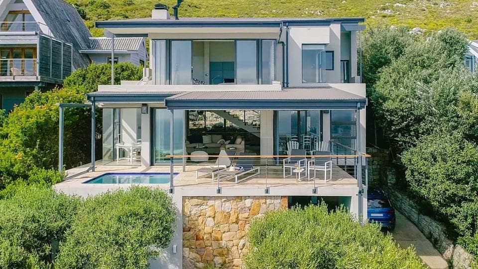 Property building, Bird's eye view, Balcony/Terrace, Mountain view, Pool view, Sea view, Swimming pool, Sunset, sunbed