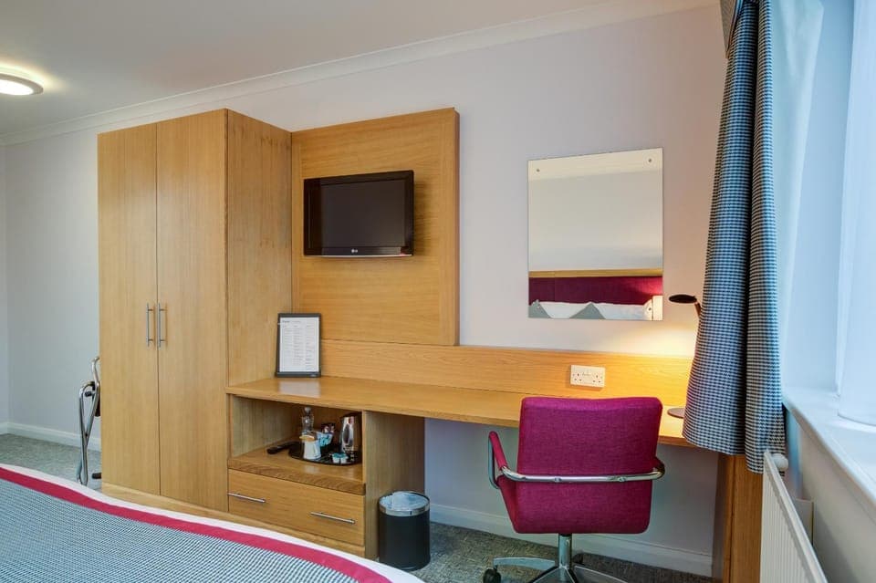 TV and multimedia, Bedroom