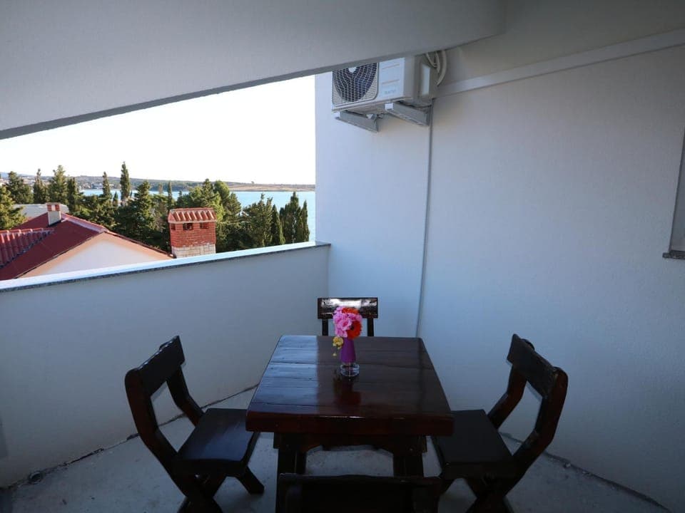 Antodo Apartment in Novalja