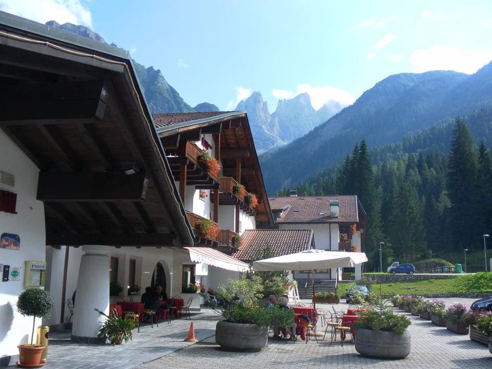 Property building, Mountain view